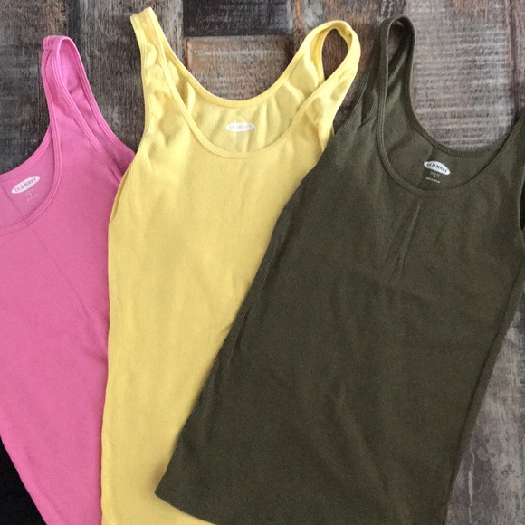 Old Navy small tank top bundle - Picture 4 of 10